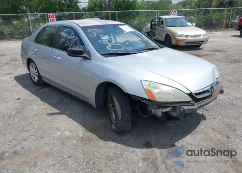 2007 Honda Accord 2.4 Se from USA, damaged, VIN JHMCM56387C004952
